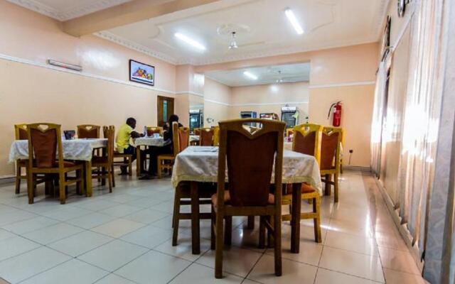 1st Forty Hotel