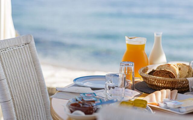 Corali Beach