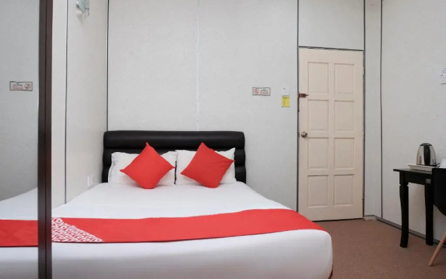 Oyo 90180 Gemilang Hotel Kerteh