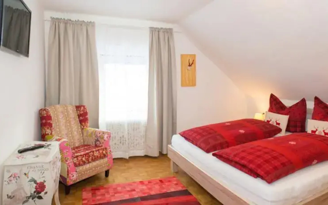 Appartements Hötzendorfer