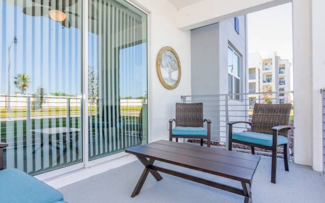 Fabulous Apartment with balcony at Storey Lake 272977