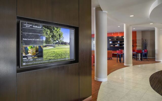 Courtyard Paramus