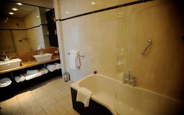 Da Vinci's Hotel Derry