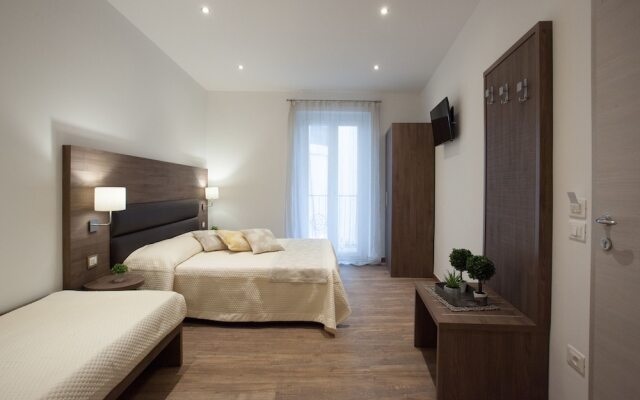 Magnifica Luxury Suites