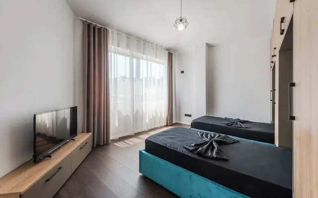 The City Center Penthouse by PS