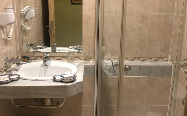 Hotel Mounia