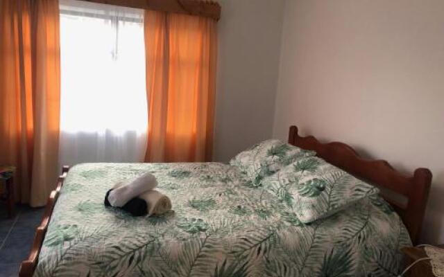 Pirámide hostal