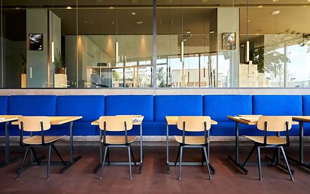 Отель The Reign Hotel Kyoto