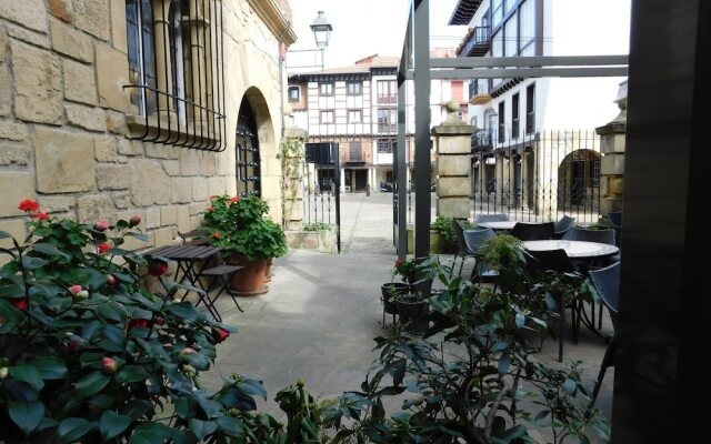 Hotel Palacete