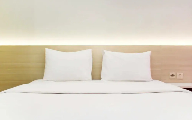 Homey And Tidy Studio Monroe Tower Apartment