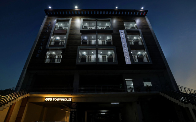 Townhouse 93629 Rasa Arcade