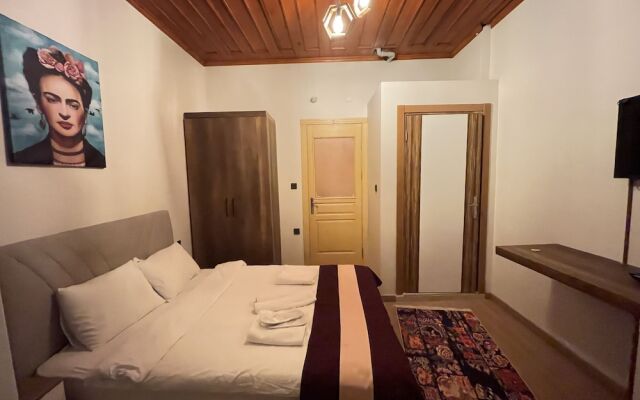 Casa De Frida's Boutique Hotel