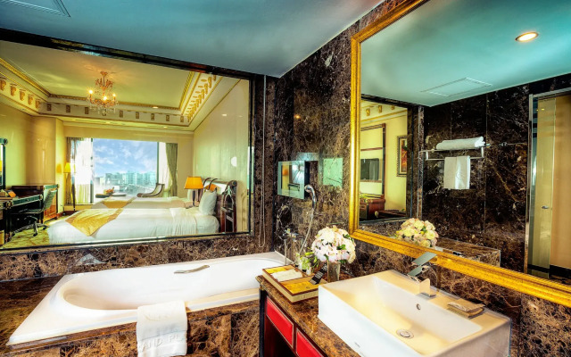 Grand Plaza Hotel Hanoi