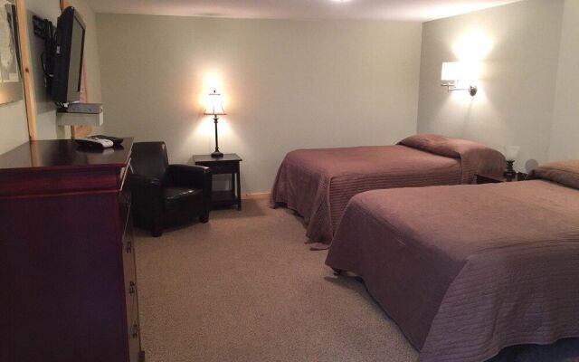 Whistling Swan Motel