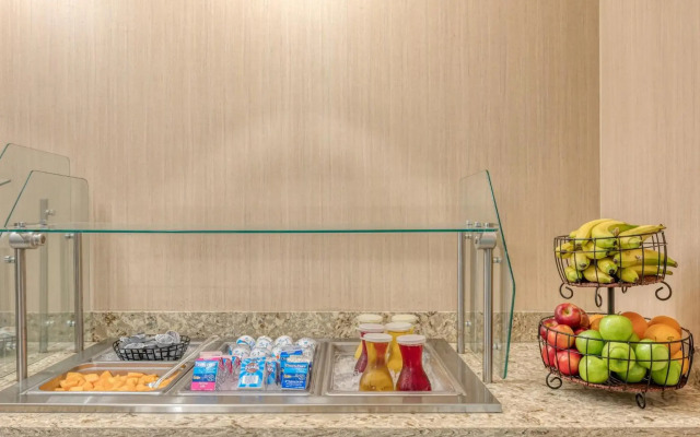 Holiday Inn Terre Haute by IHG