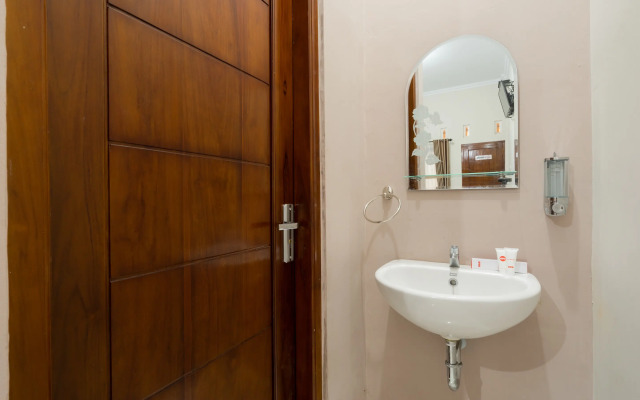 OYO 1885 Wisma Wongso Syariah