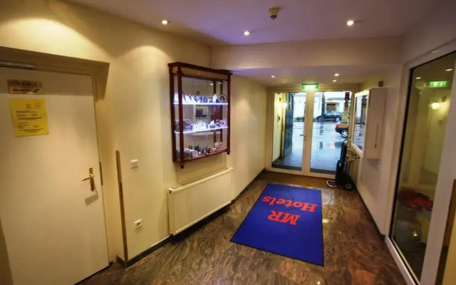 SUITE HOTEL 900m ZUR OPER