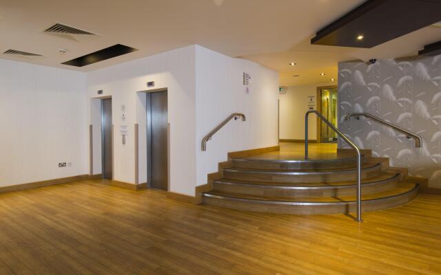 Holiday Inn Express London-Epsom Downs by IHG
