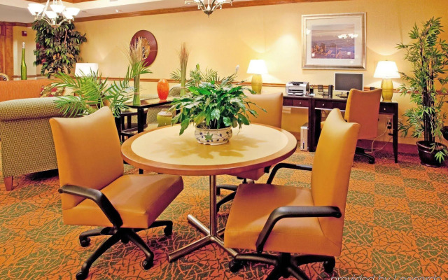 Holiday Inn Express Hotel & Suites Charleston-North by IHG