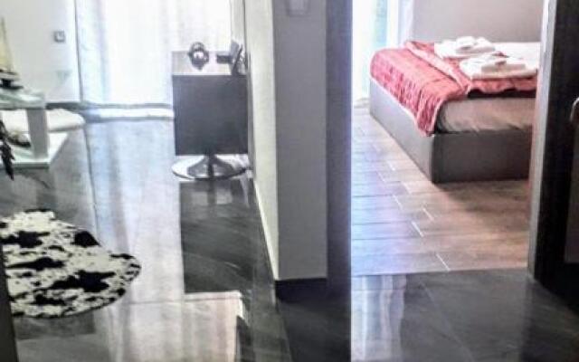 Tony Central Luxury Apartment 1