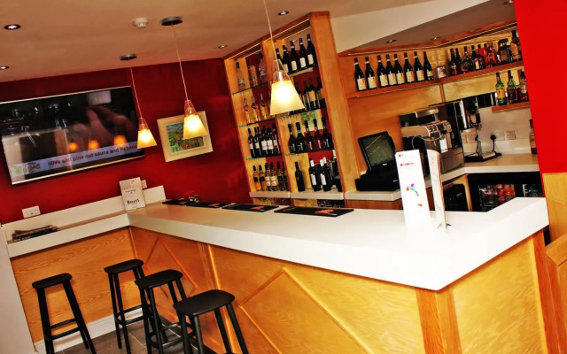 Gidea Park Hotel