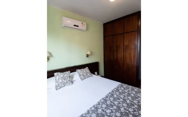 Golden Ingá Hotel