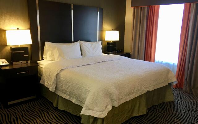Hampton Inn & Suites Tulsa/Central