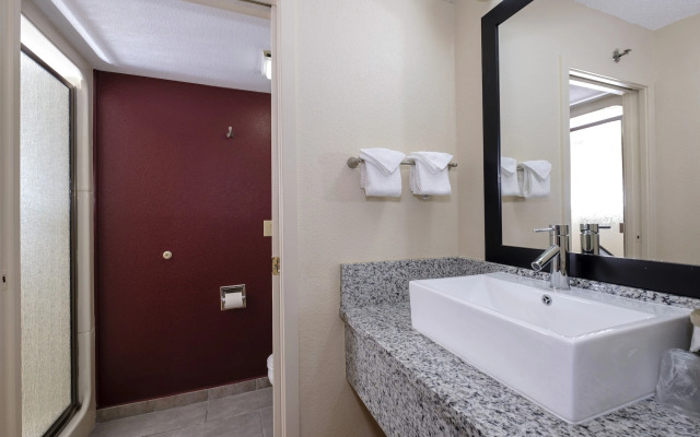 Red Roof Inn PLUS+ Palm Coast