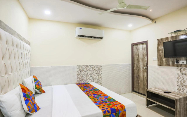Fabhotel Welcome