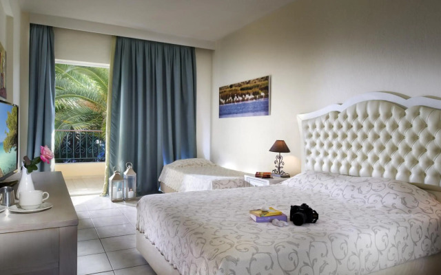 Portes Beach Hotel