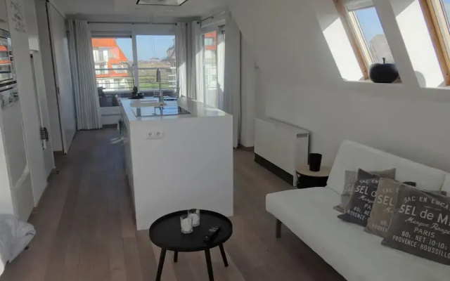 Apartment in Nieuwpoort With Terrace