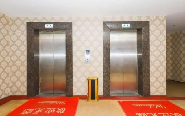 Dongguan Xinyi Business Hotel (Xingtai Academy)