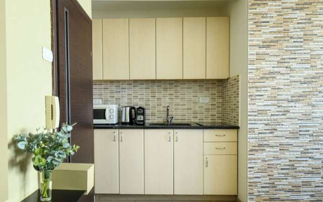 Simple Living in Netanya by Sea N' Rent