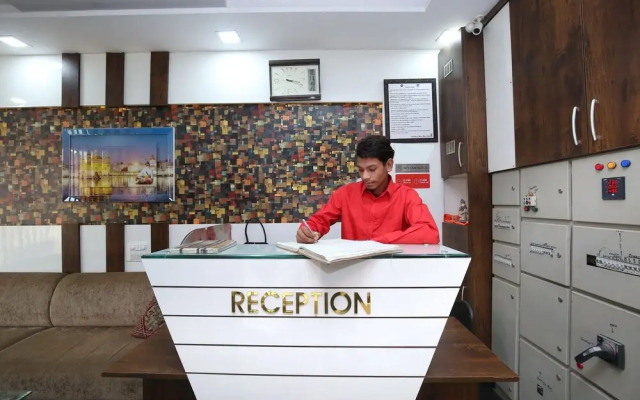Hotel Sehmi's Best Rest Inn