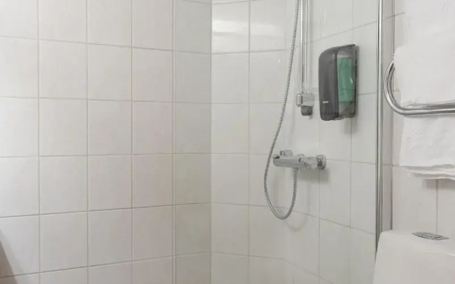Hotel Sorsanpesä