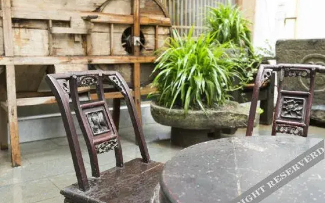 Enshi love Qingjiang hotel(Tujia daughter City store)