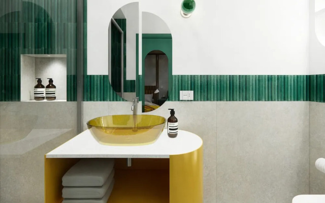 4home Real Estate - Suite Pina Emerald