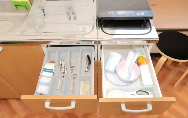 Vivid Zebra House - 197-1