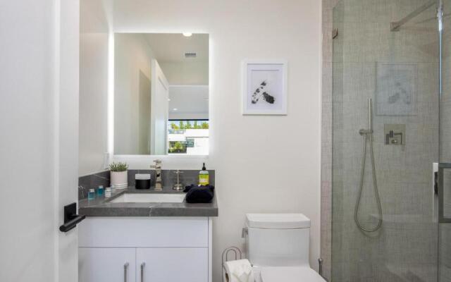Curson Modern
