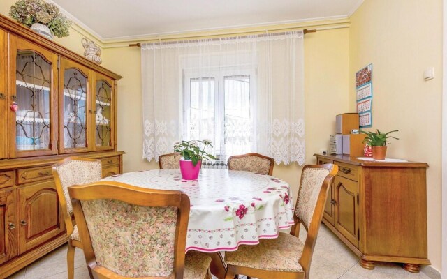 Beautiful Home in Grizane With Wifi and 3 Bedrooms