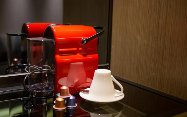 Jingzhuan Yihao Hotel