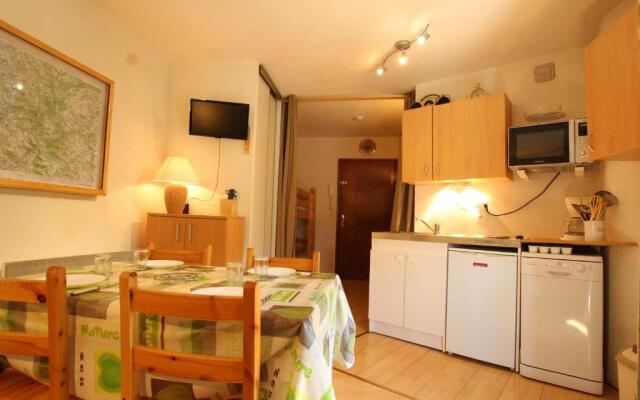 Appartement Serre Chevalier, 1 pièce, 4 personnes - FR-1-330E-51