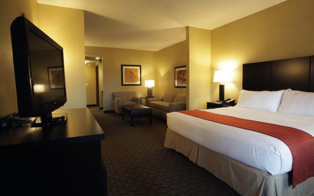 Holiday Inn Phoenix - Chandler, an IHG Hotel