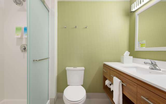 Home2 Suites by Hilton Roseville Minneapolis