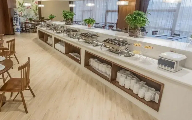 Gem Hotel Hefei Binhu District Wanda Tourist City