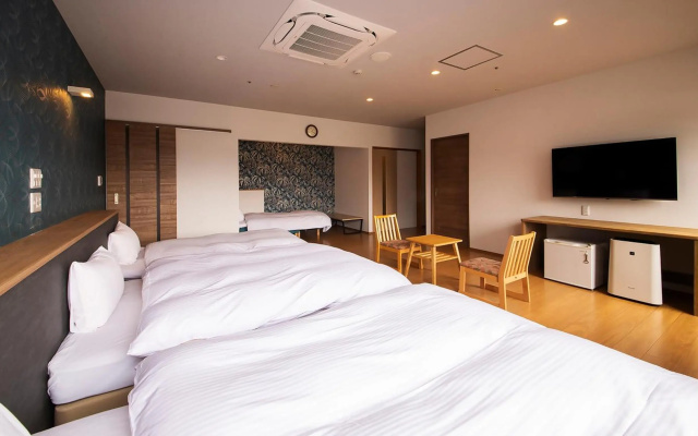 Resort Hotel Mihagi – Guest Rooms – Hagi