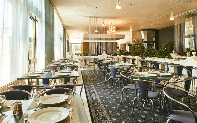 Turnu Severin Continental Hotel