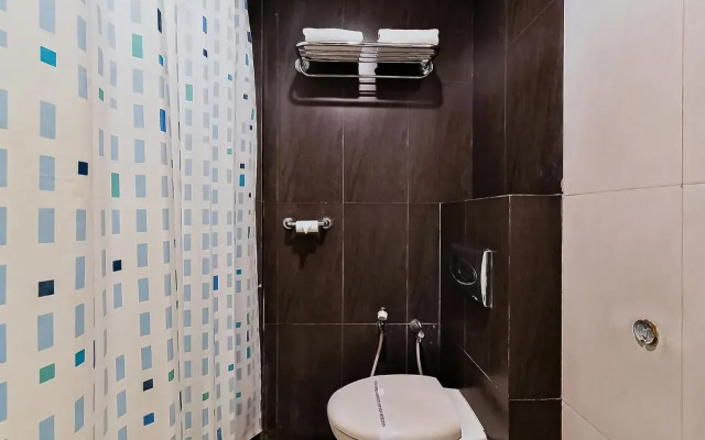 OYO Rooms Ahmedabad Maninagar Station