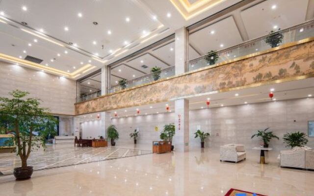 Zhongqi Hotel (Jiaozhou Shanghe Demonstration Zone)
