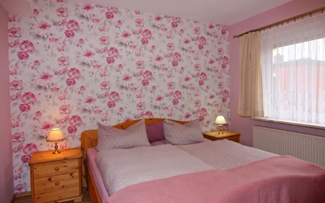 Apartment in Bsum With Garden